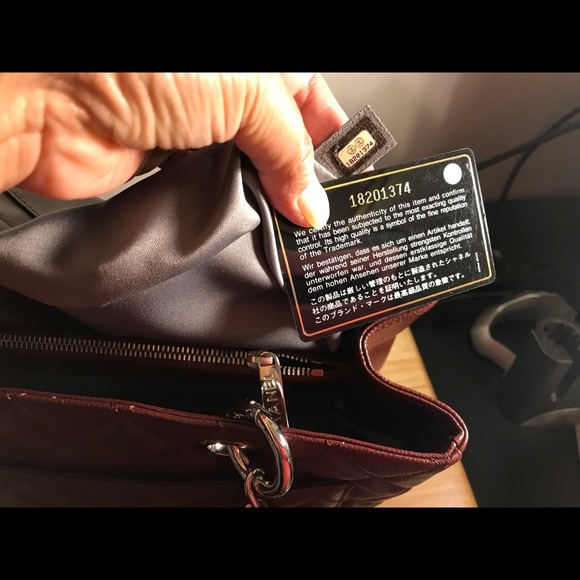 Chanel GST Caviar  Grand Shopping tote maroon bag - Picture 11 of 16